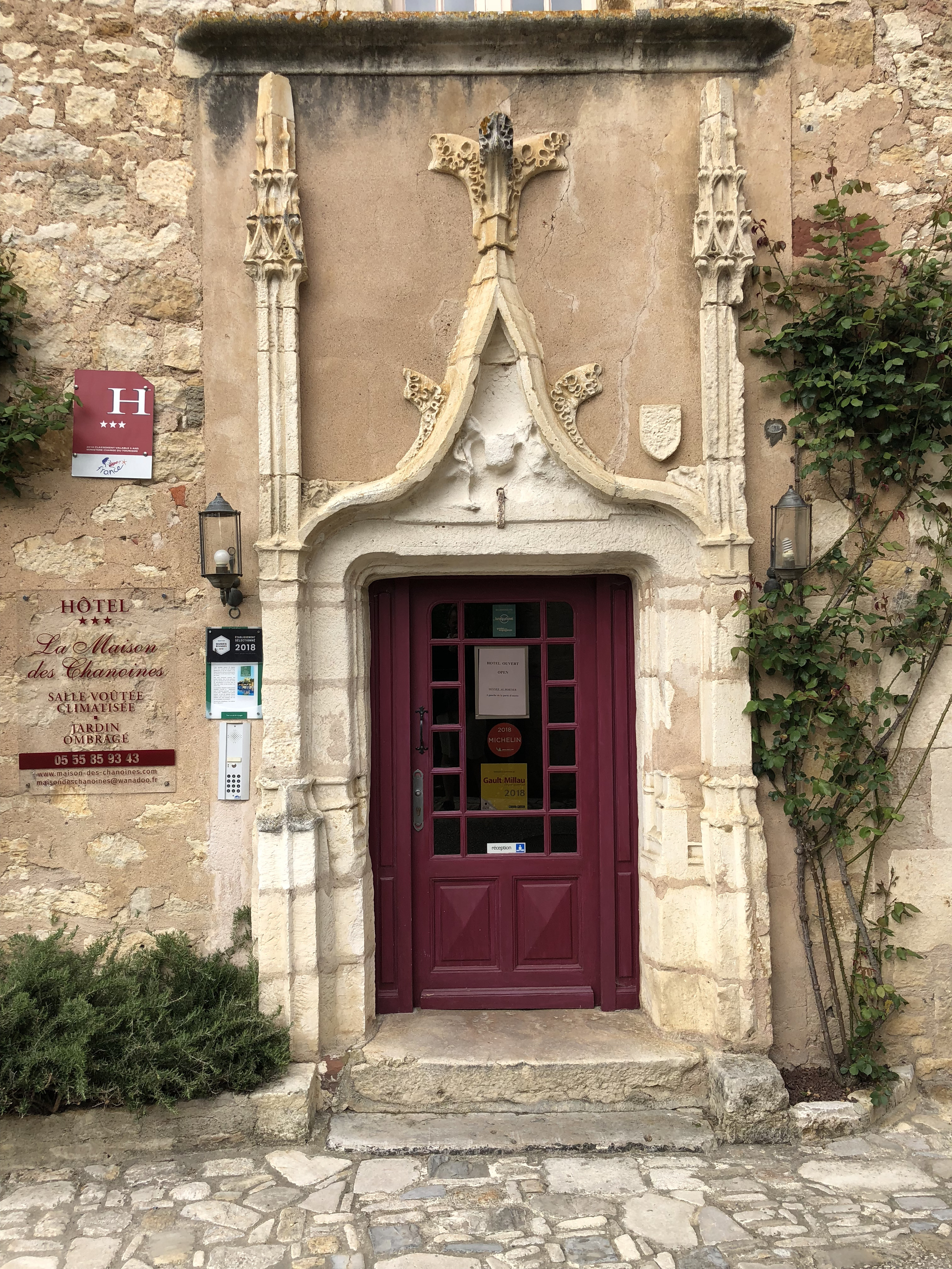照片 法国(France) 蒂雷讷(Turenne) 2018-04 140