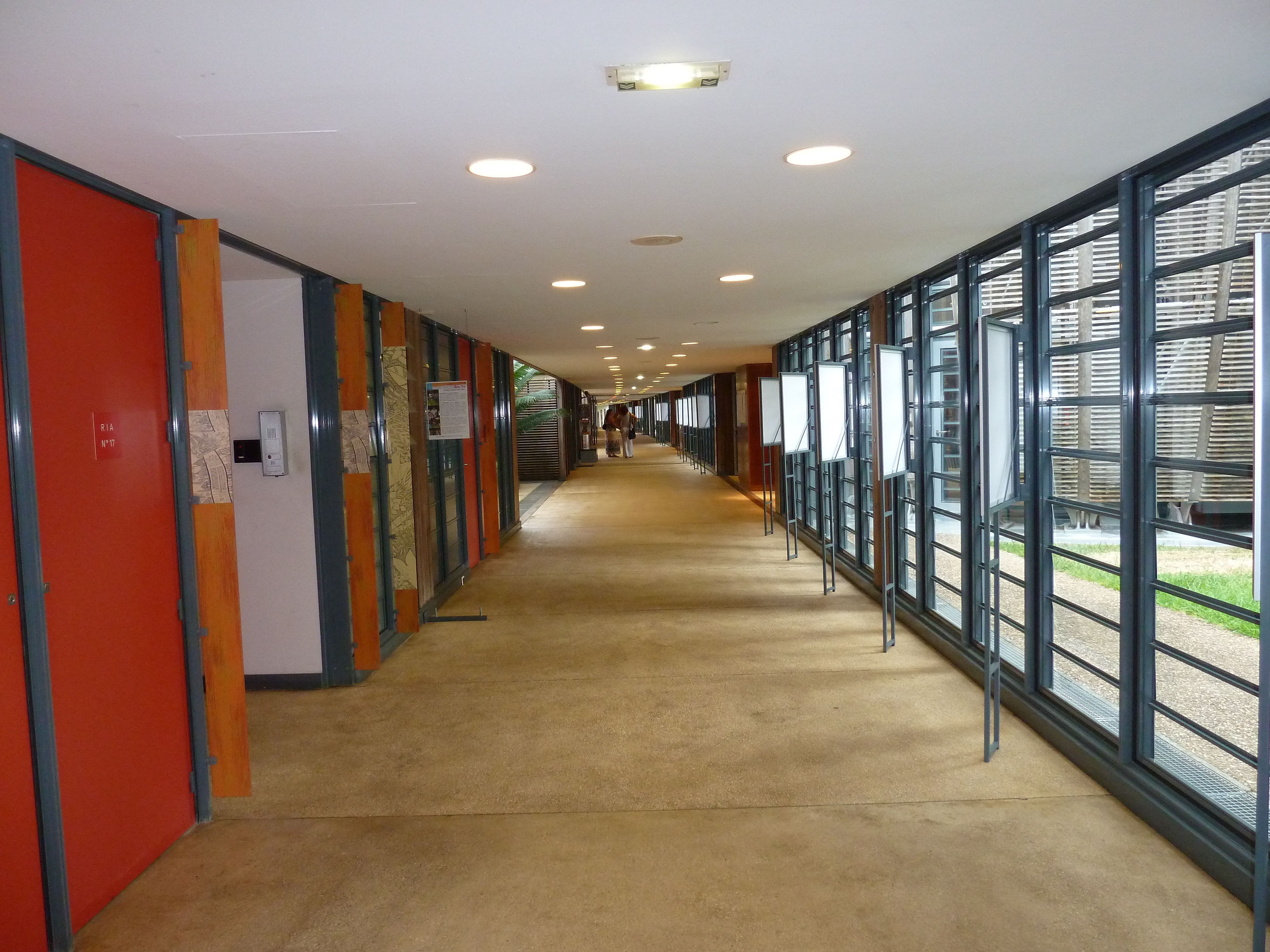 照片 新喀里多尼亚(New Caledonia) 吉巴欧文化中心(Tjibaou Cultural Centre) 2010-05 26