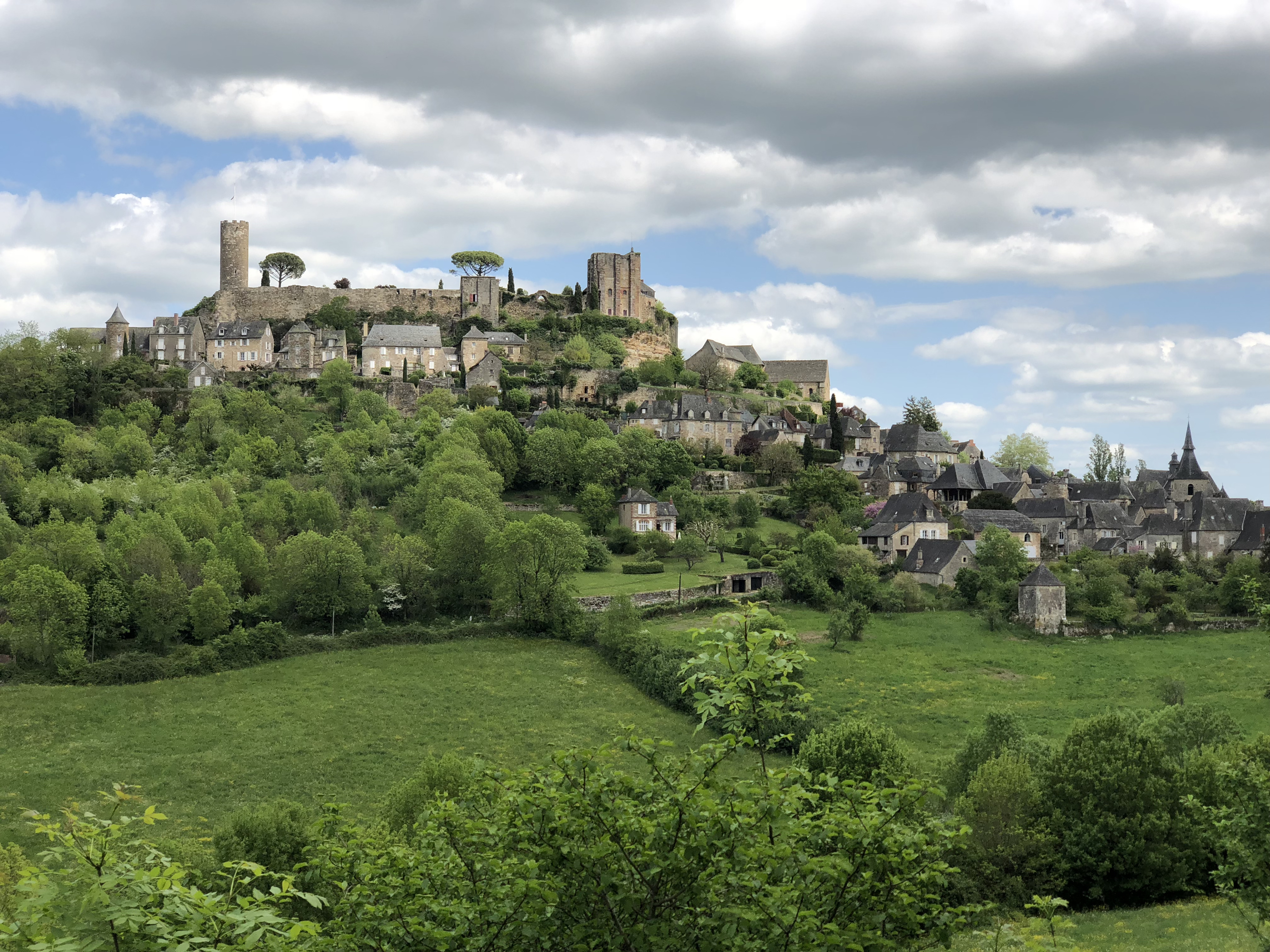 照片 法国(France) 蒂雷讷(Turenne) 2018-04 172