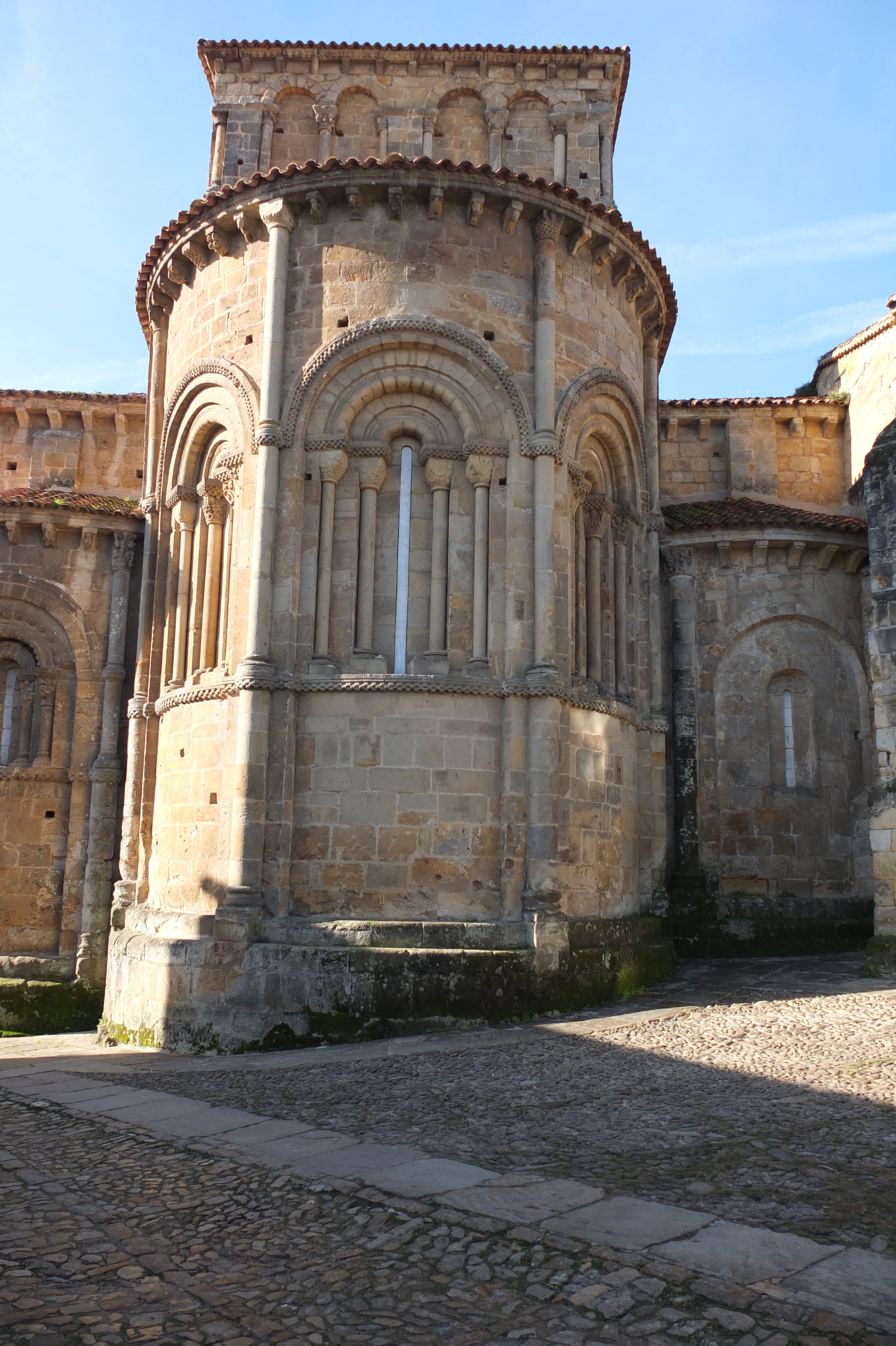 照片 西班牙(Spain) 桑蒂利亚纳德尔马尔(Santillana del Mar) 2013-01 61