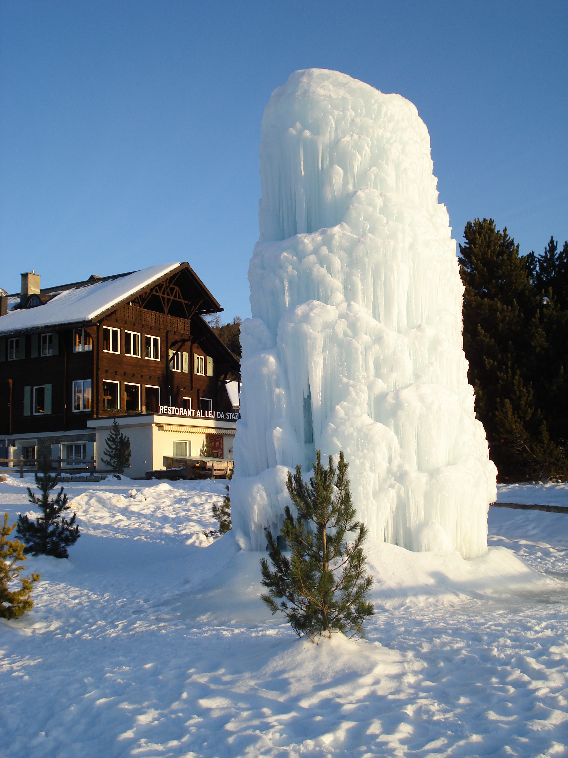 照片 瑞士(Switzerland) 圣莫里茨施拉里尼亚(St Moritz Schlarigna) 2007-01 64
