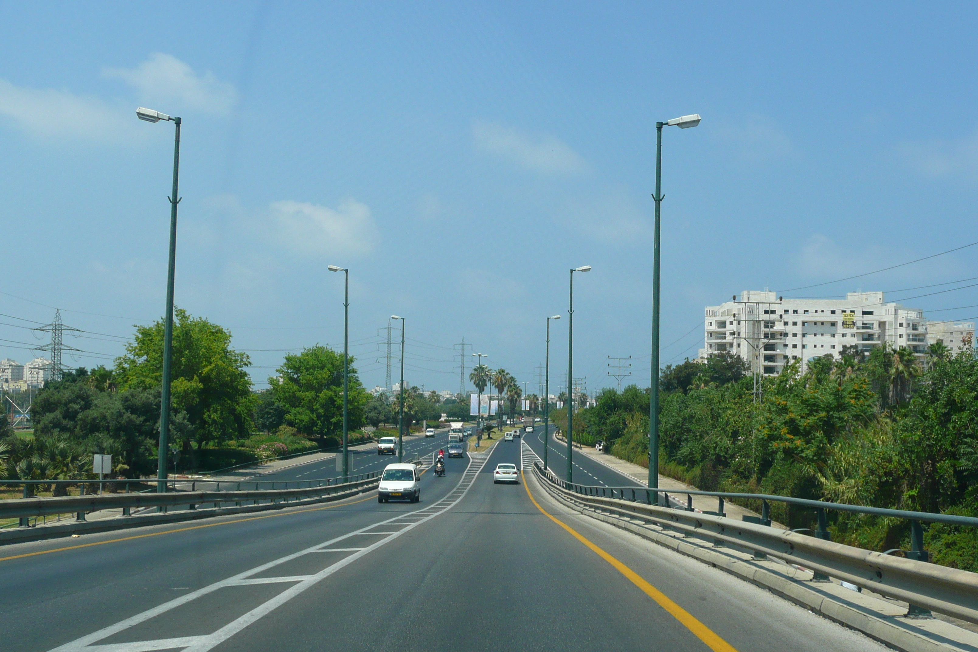 照片 以色列(Israel) 特拉维夫(Tel Aviv) 罗卡赫街(Rokach Street) 2007-06 30