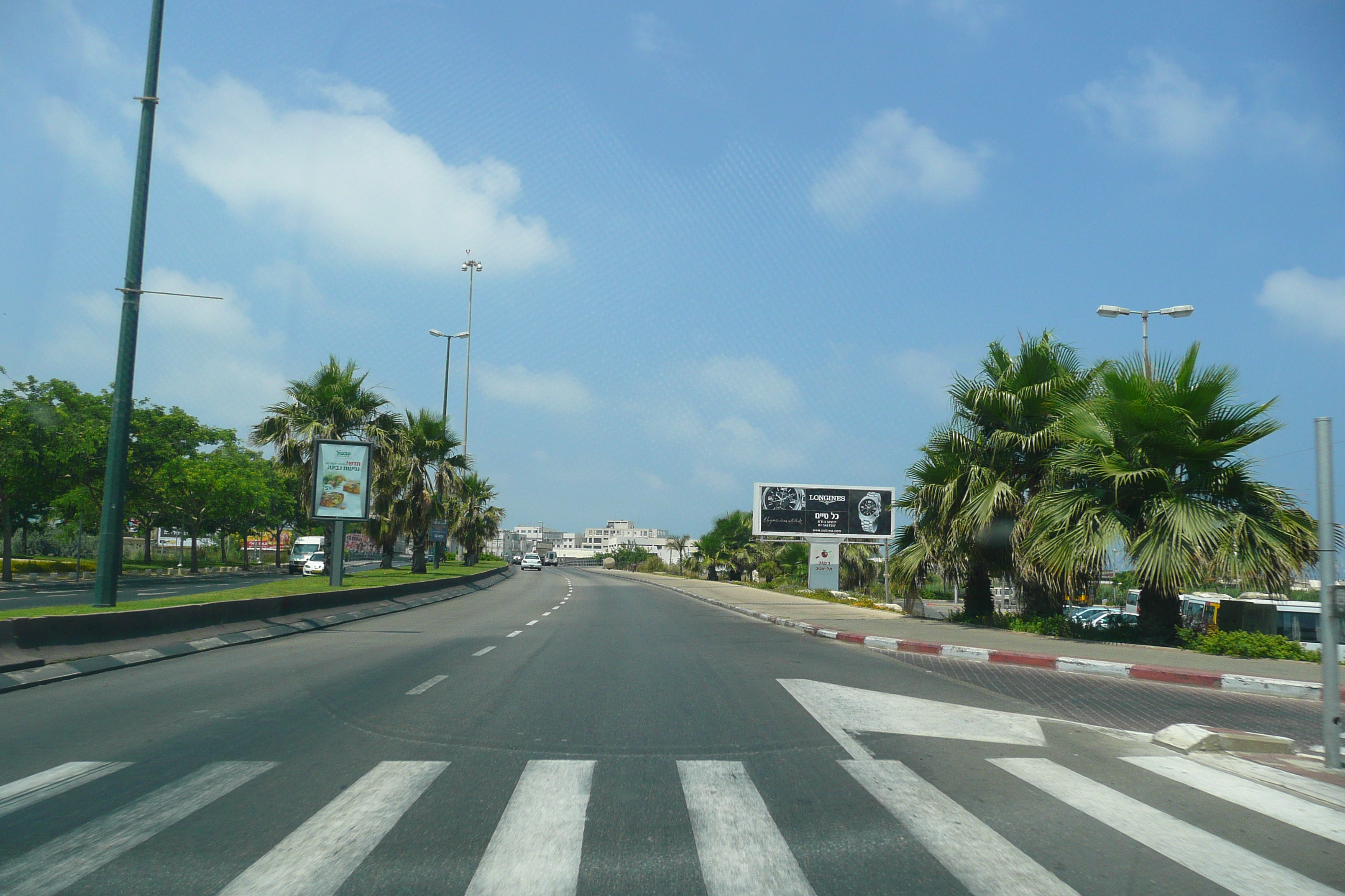 照片 以色列(Israel) 特拉维夫(Tel Aviv) 罗卡赫街(Rokach Street) 2007-06 14