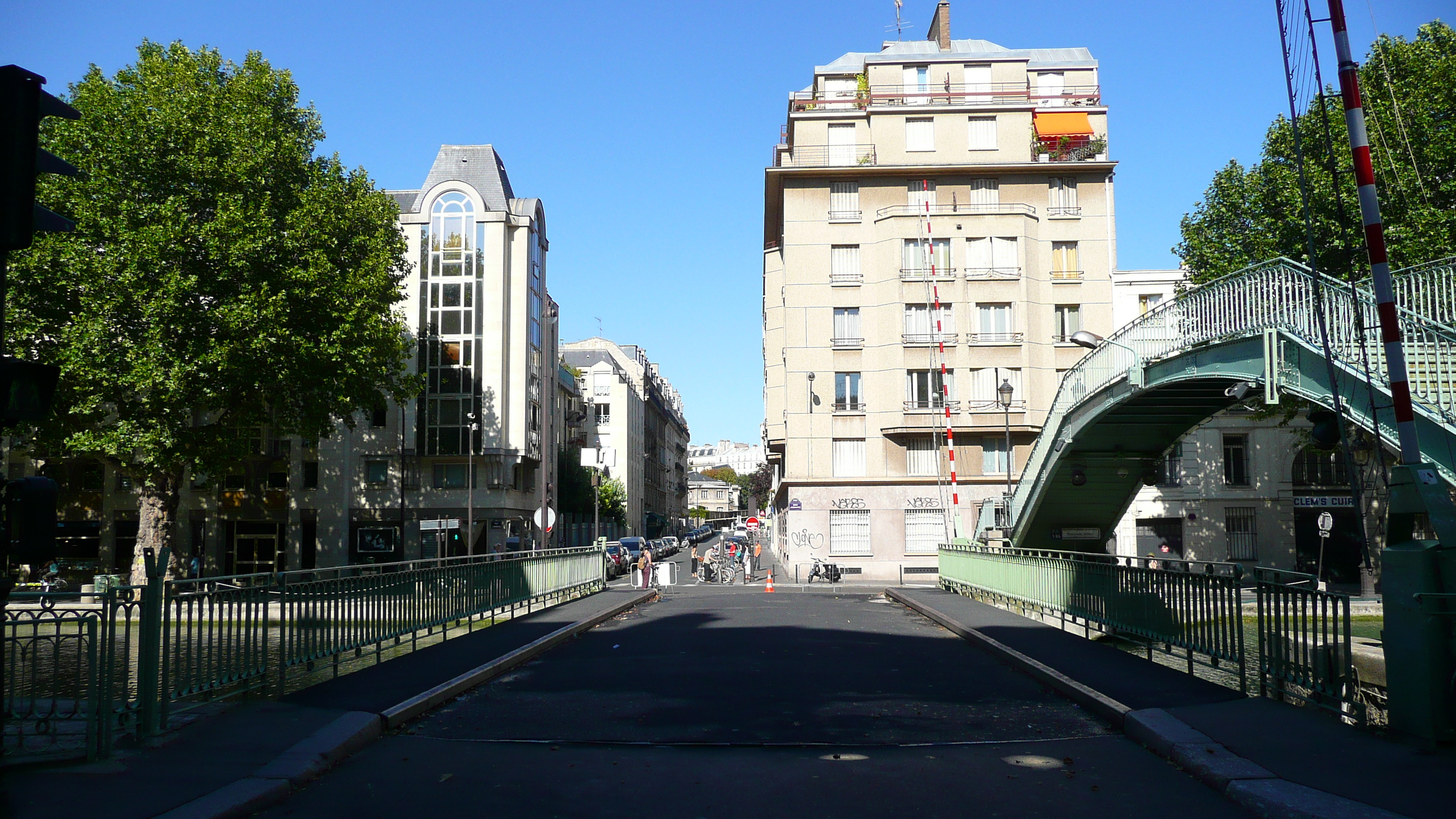 照片 法国(France) 巴黎(Paris) 圣马丁运河(Canal St Martin) 2007-08 24