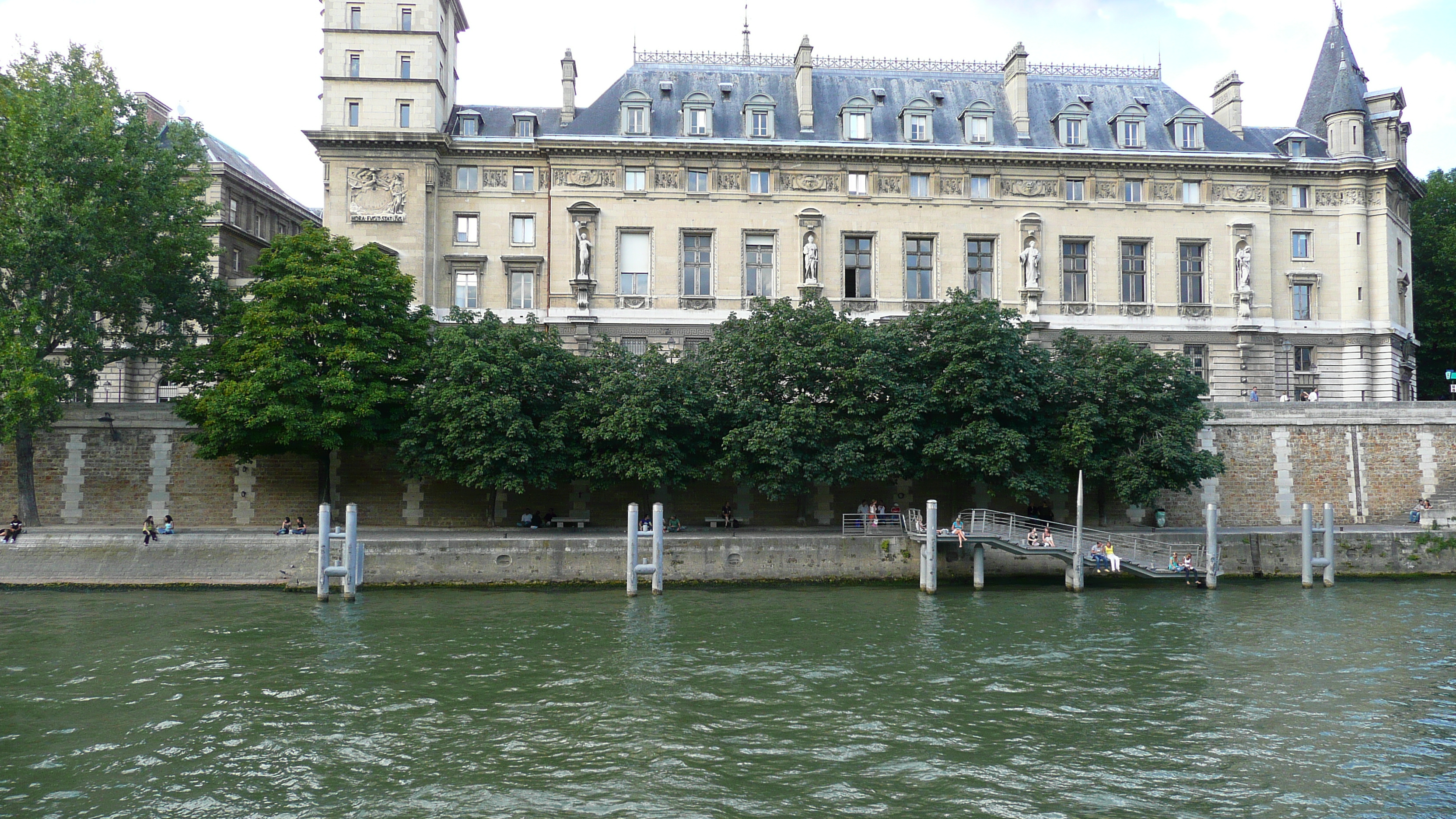 照片 法国(France) 巴黎(Paris) 塞纳河(Seine river) 2007-07 14