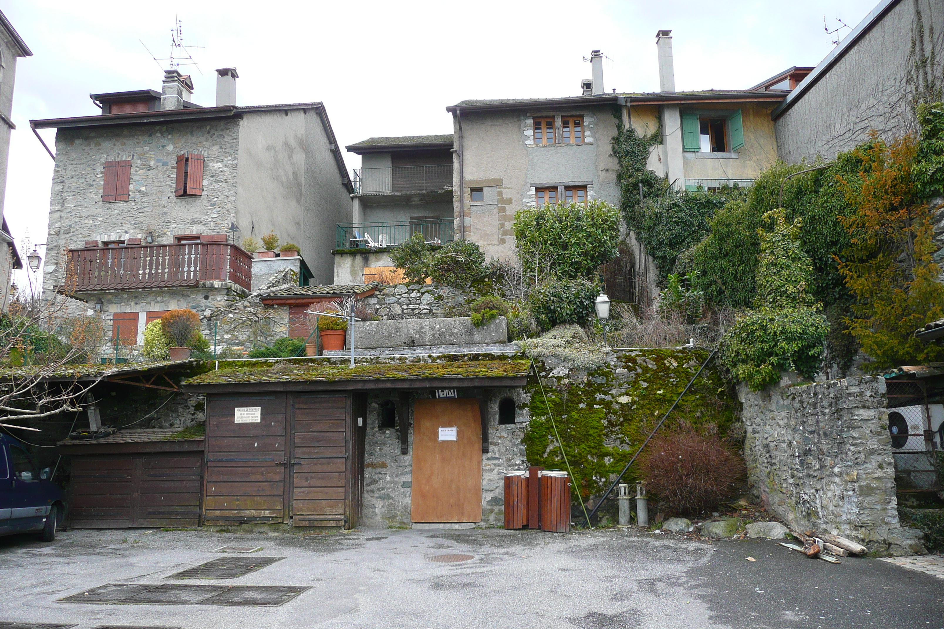 照片 法国(France) 伊瓦尔(Yvoire) 2010-02 36