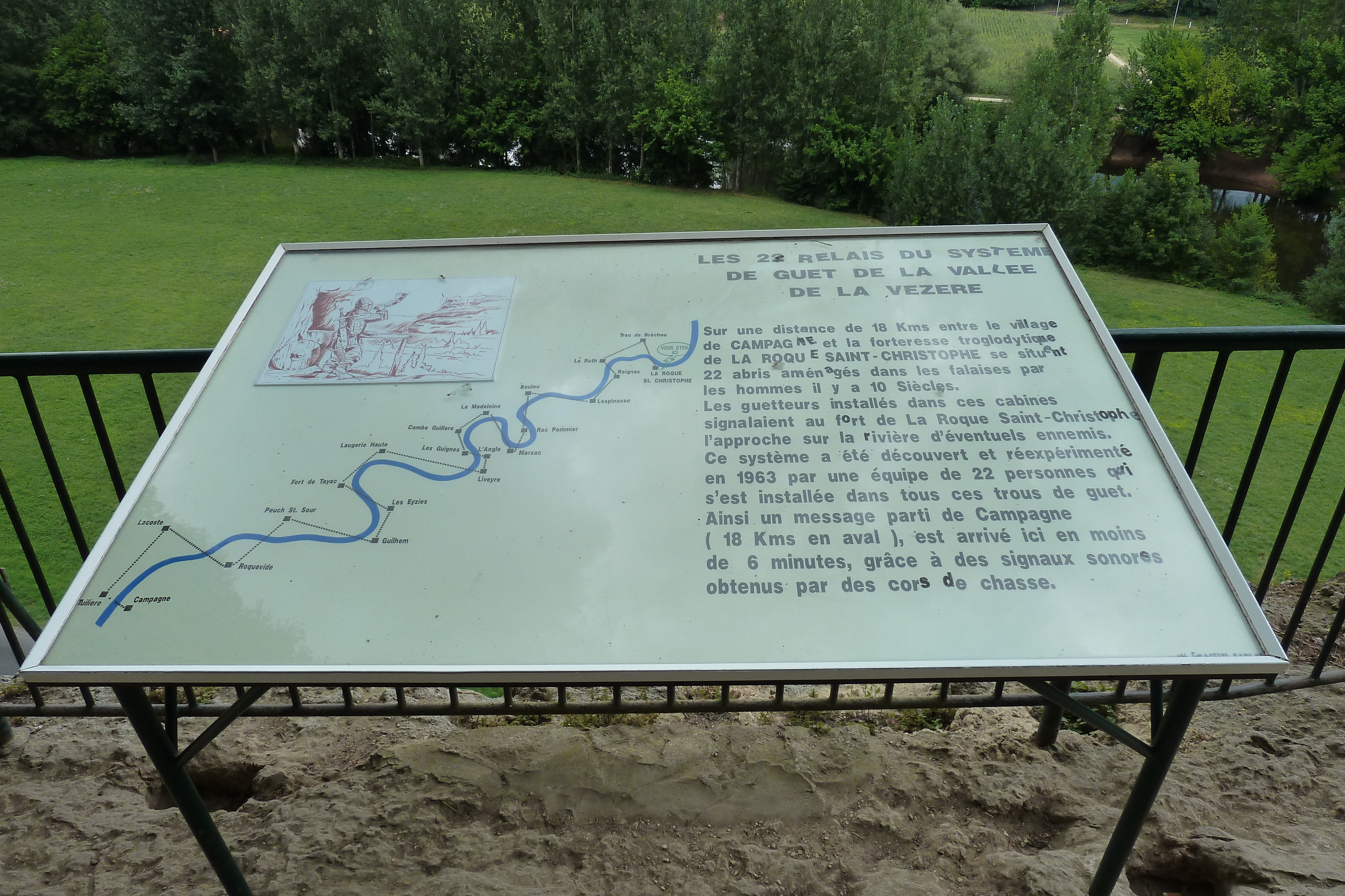照片 法国(France) 圣克里斯托夫岩(La Roque St Christophe) 2010-08 22