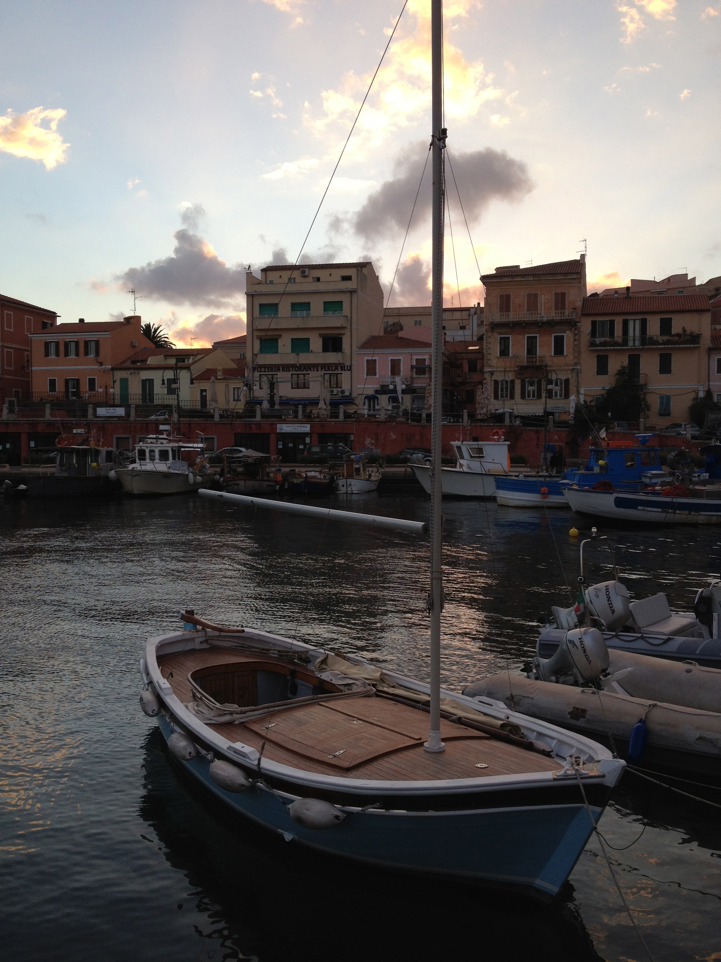 照片 意大利(Italy) 拉马达莱纳(La Maddalena) 2012-09 25