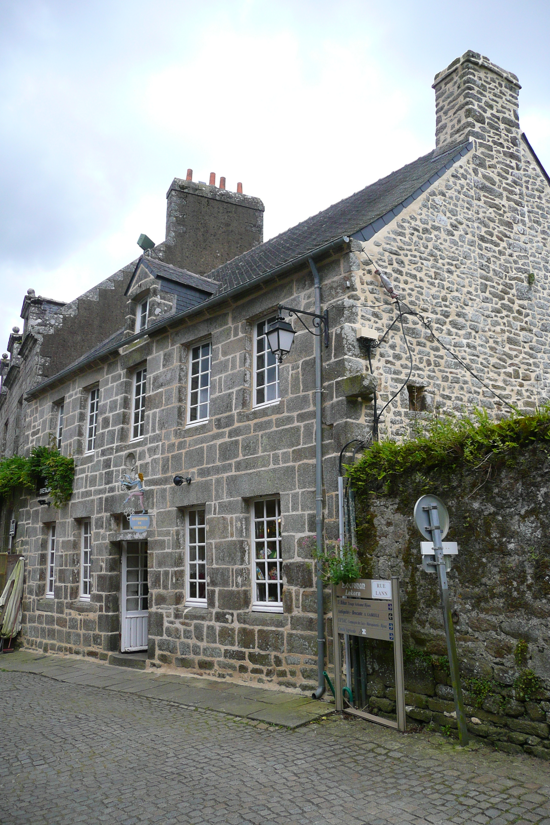 照片 法国(France) 洛克罗南(Locronan) 2008-07 19