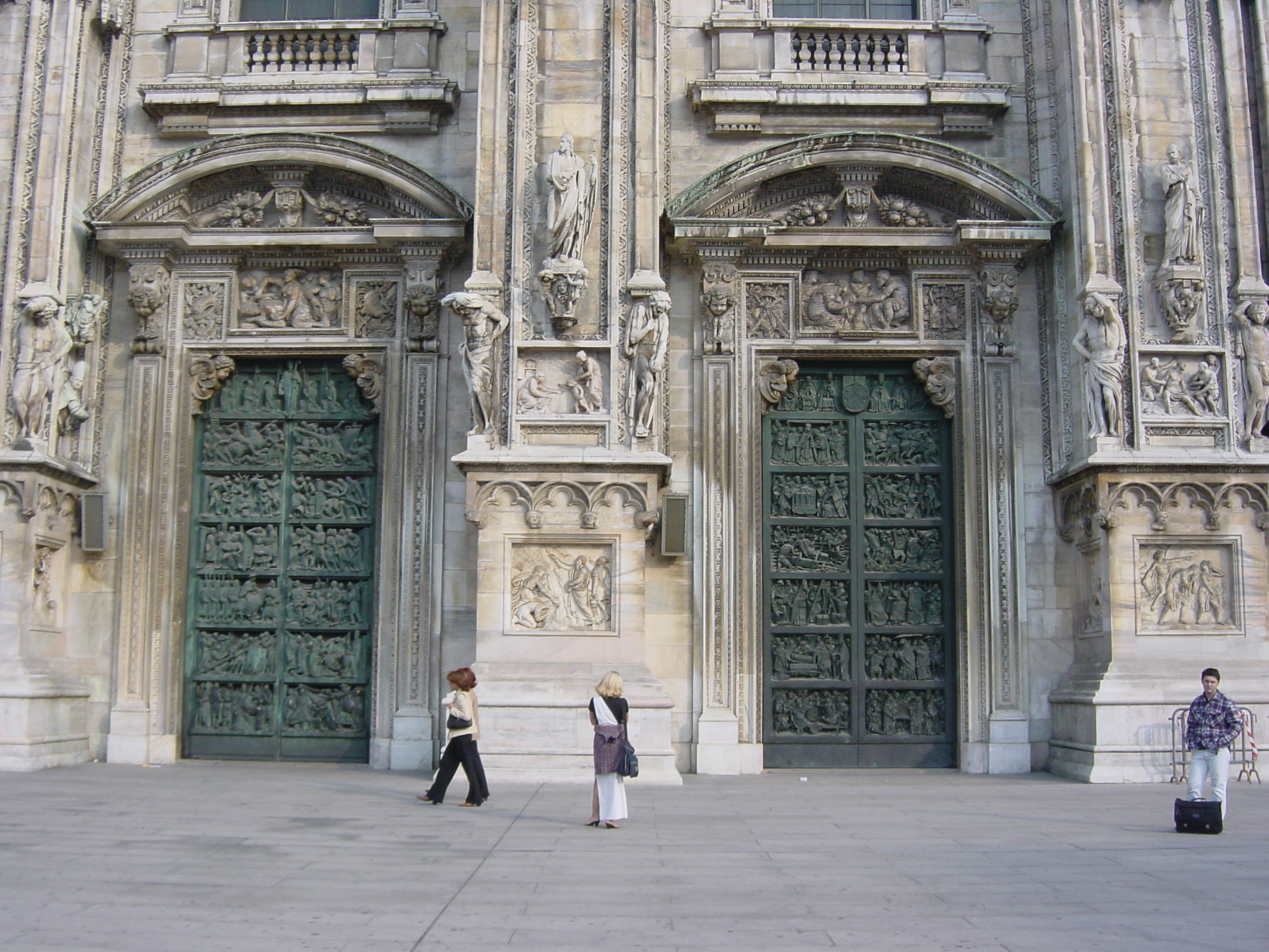 照片 意大利(Italy) 米兰(Milan) 大教堂(Duomo) 2001-10 30