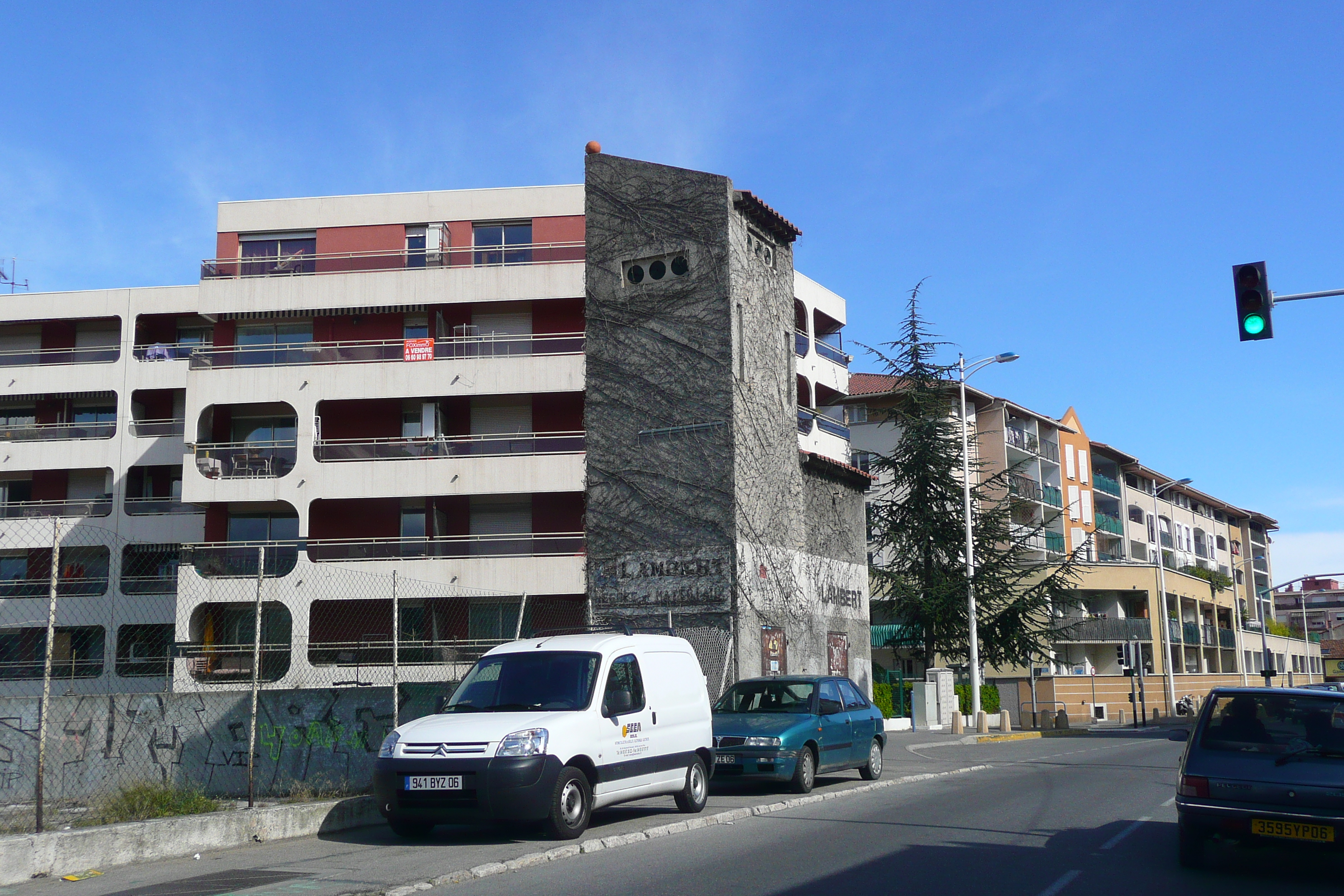 照片 法国(France) 蔚蓝海岸(French Riviera) 旺斯至卡涅公路(Vence to Cagnes road) 2008-03 5