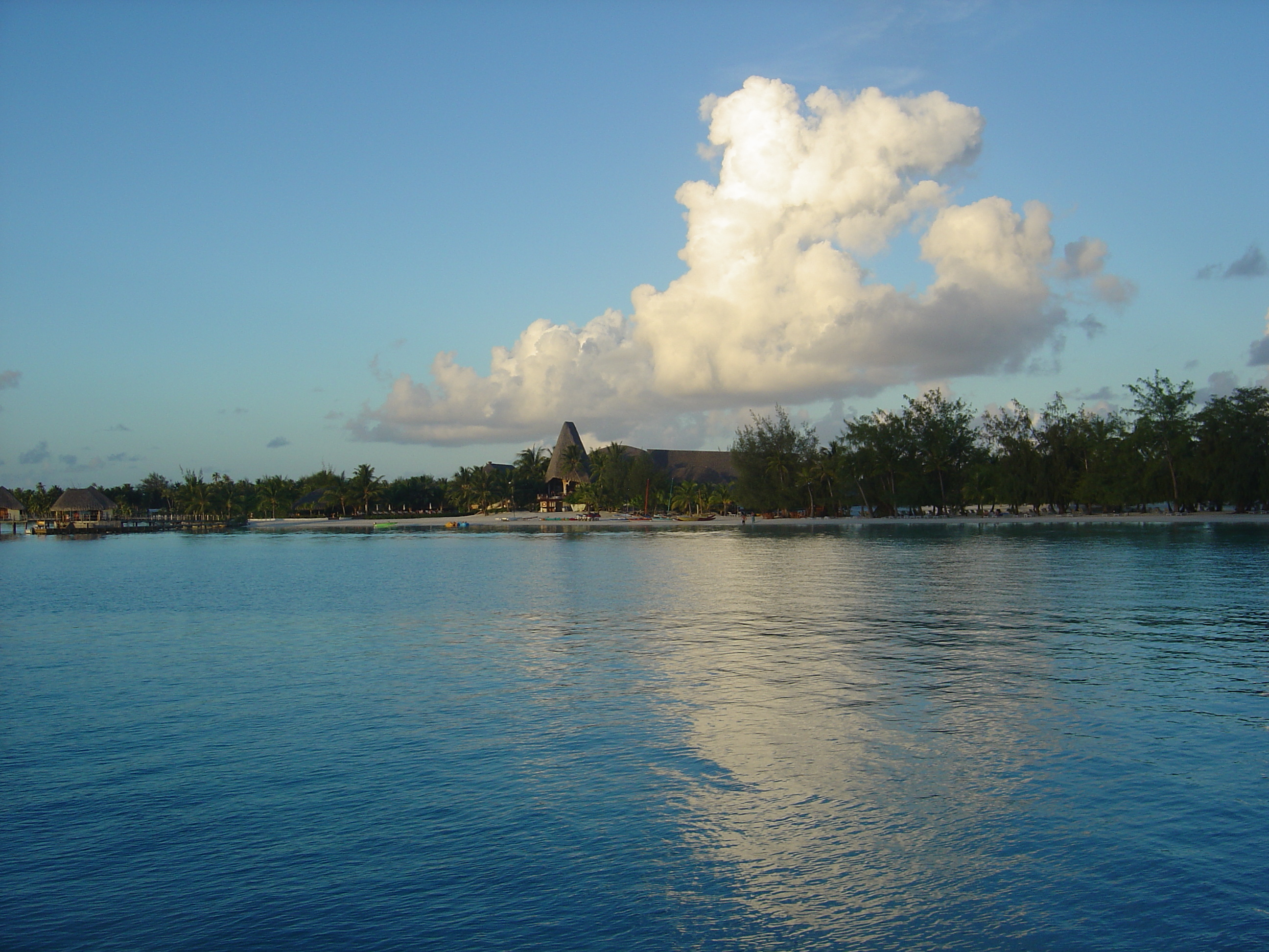 照片 波利尼西亚(Polynesia) 波拉波拉艾美酒店(Meridien Bora Bora Hotel) 2006-04 117