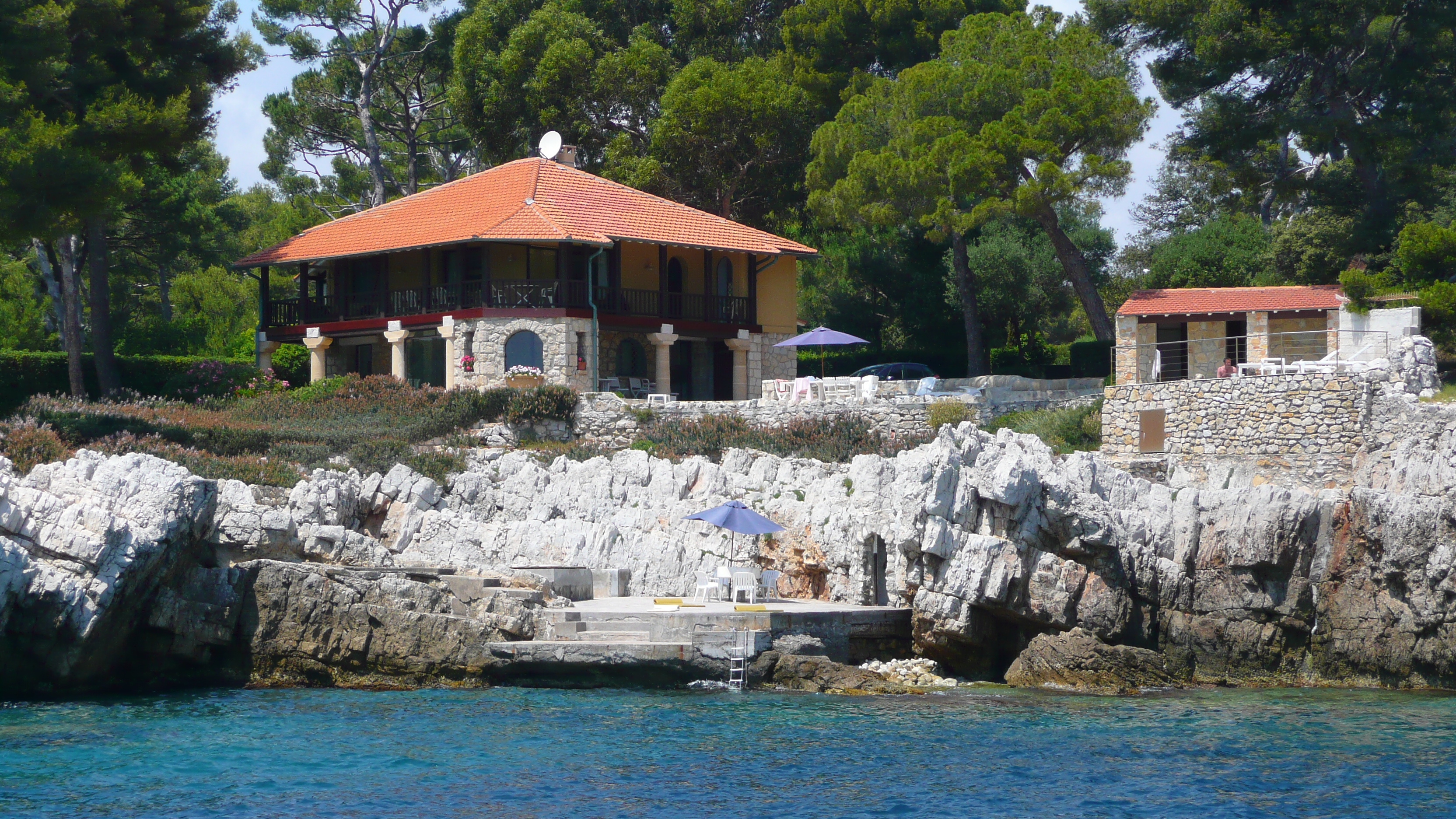 照片 法国(France) 昂蒂布角(Cap d'Antibes) 假银湾(Anse de l'Argent Faux) 2007-07 50