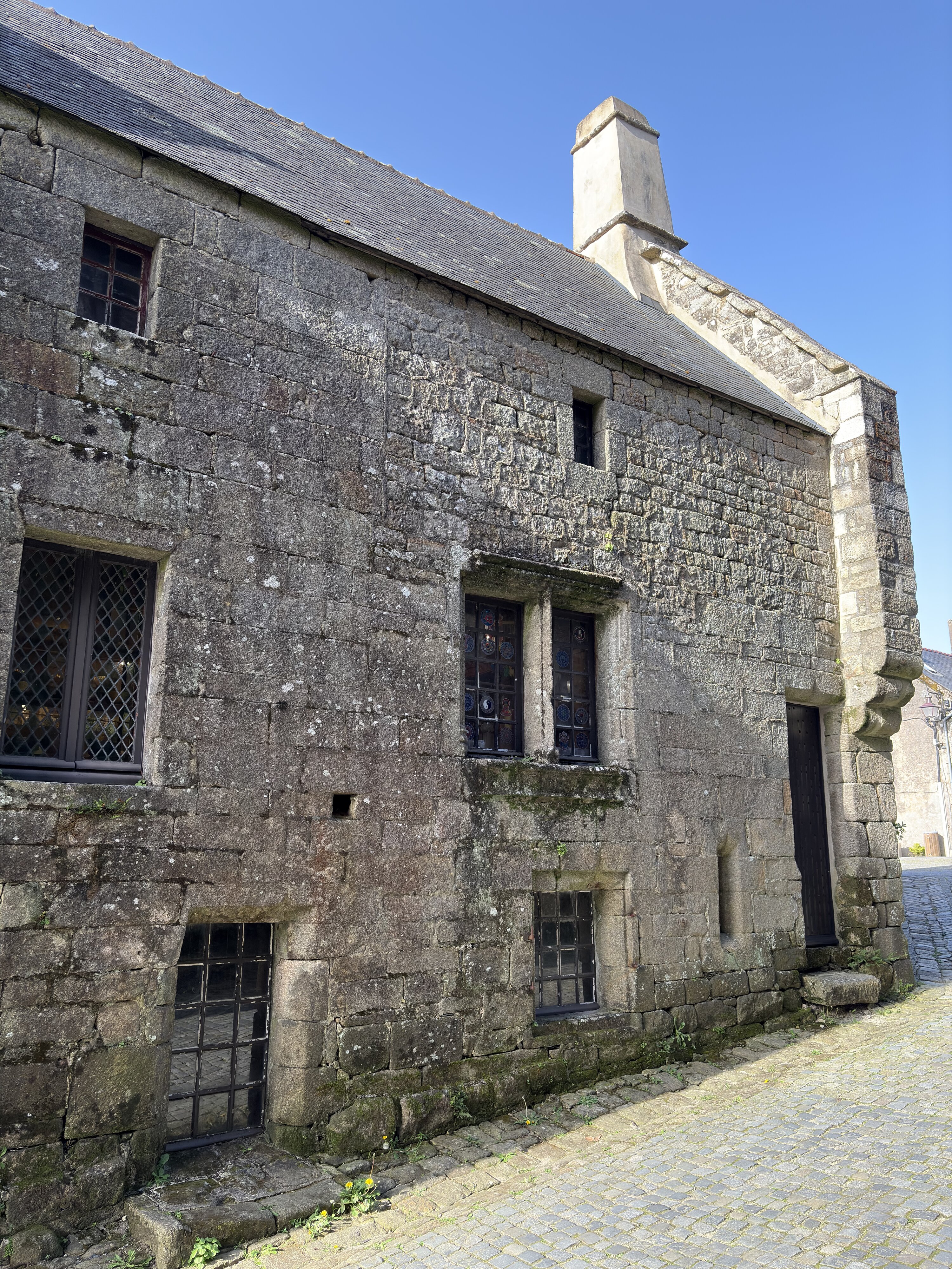 照片 法国(France) 洛克罗南(Locronan) 2026-04 136