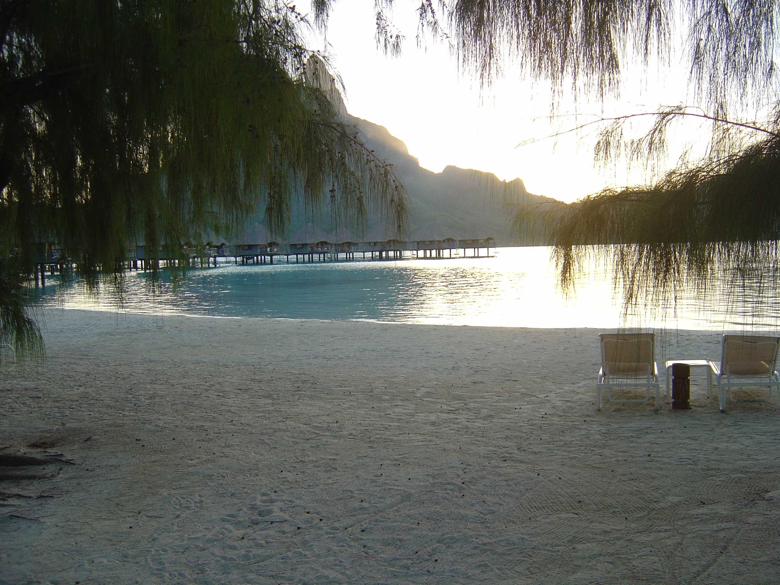 照片 波利尼西亚(Polynesia) 波拉波拉艾美酒店(Meridien Bora Bora Hotel) 2006-04 256