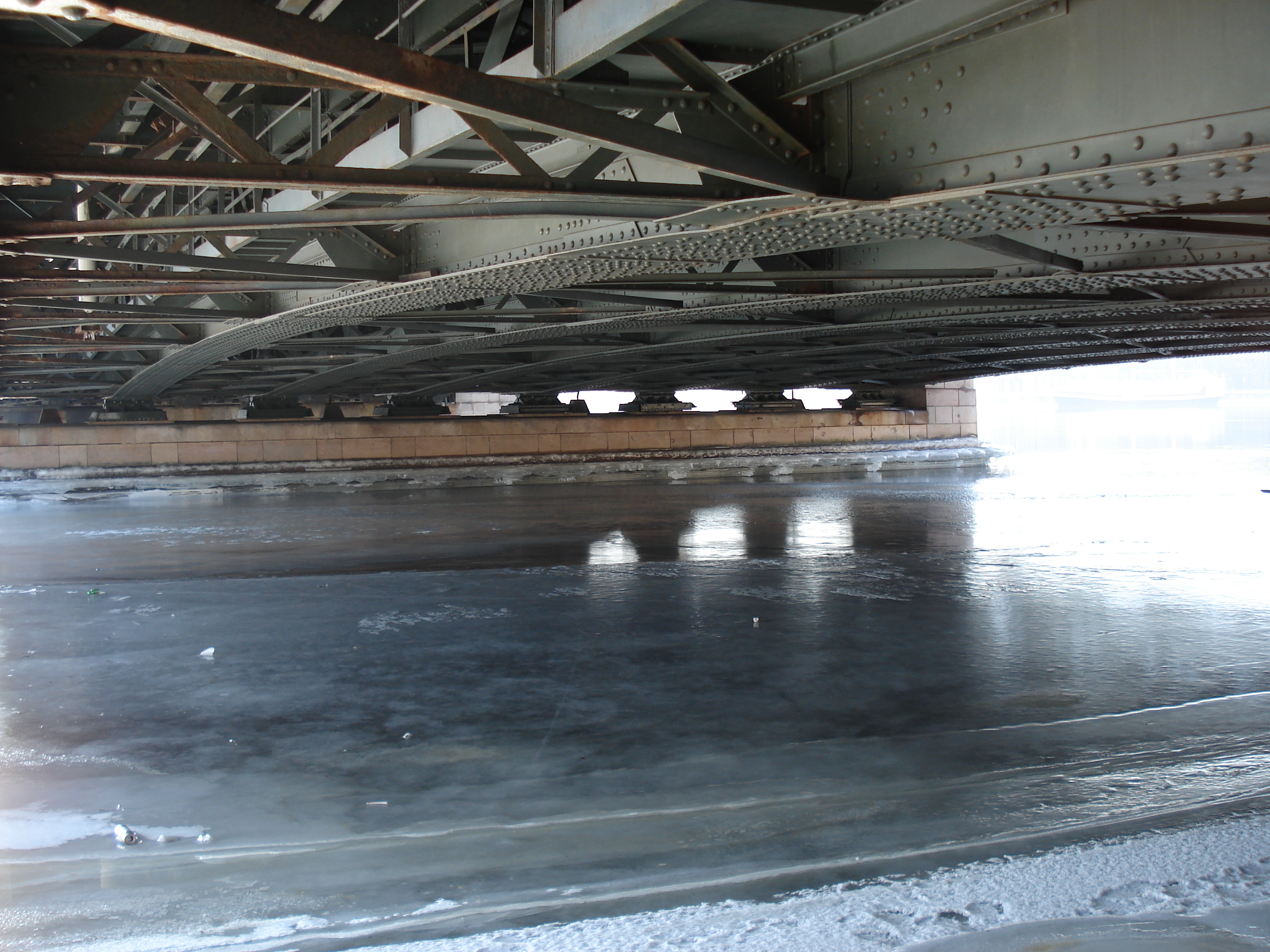 照片 俄罗斯(Russia) 圣彼得堡(St Petersburg) 涅瓦河(Neva) 2006-03 19