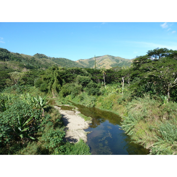 照片 新喀里多尼亚(New Caledonia) 卡纳拉至拉福阿公路(Canala to La Foa road) 2010-05 28