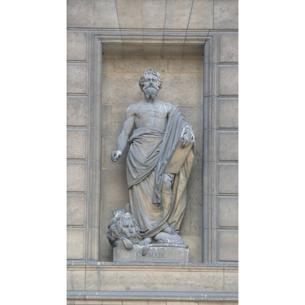 照片 法国(France) 巴黎(Paris) 玛德莲教堂(La Madeleine) 2007-05 52
