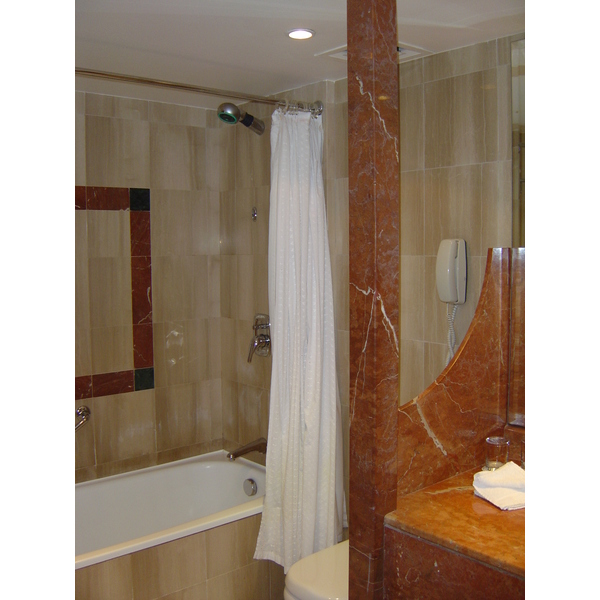 照片 阿联酋(United Arab Emirates) 迪拜(Dubai) 迪拜河喜来登酒店(Sheraton Dubai Creek Hotel) 2005-03 17