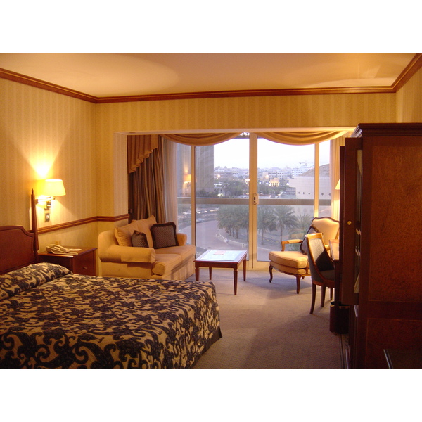 照片 阿联酋(United Arab Emirates) 迪拜(Dubai) 迪拜河喜来登酒店(Sheraton Dubai Creek Hotel) 2005-03 21