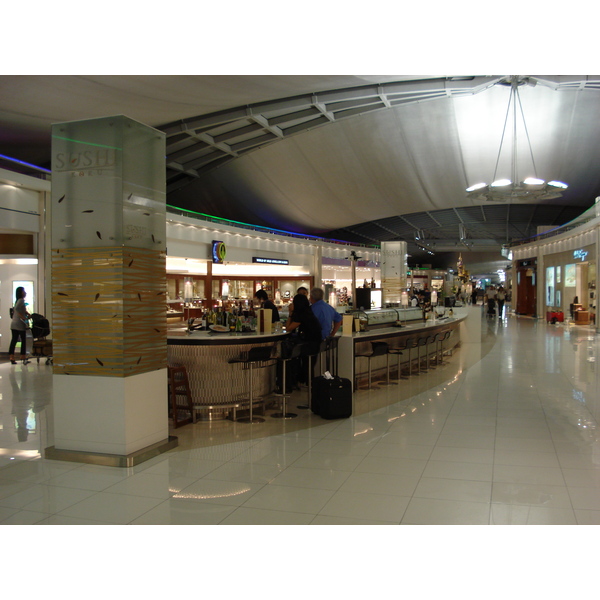 照片 泰国(Thailand) 曼谷(Bangkok) 素万那普机场(Suvarnabhumi Airport) 2007-03 21