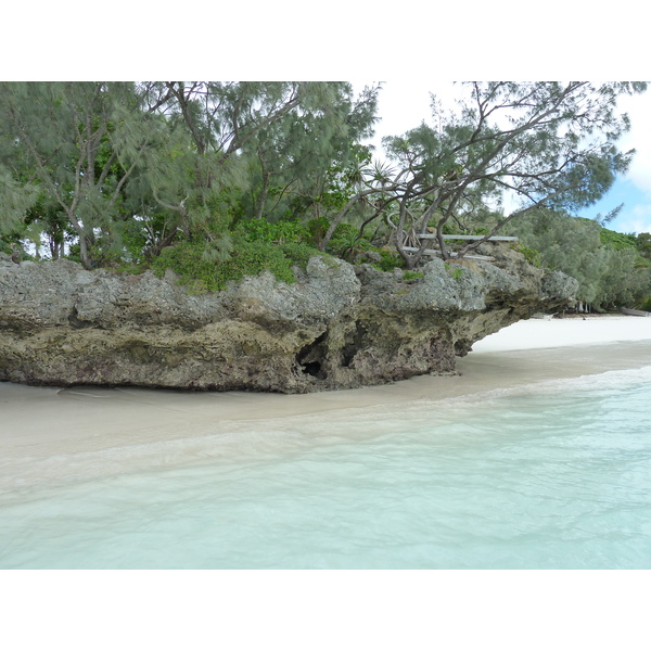 照片 新喀里多尼亚(New Caledonia) 利富岛(Lifou) 卢恩戈尼海滩(Luengoni Beach) 2010-05 22