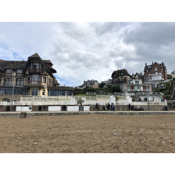 照片 法国(France) 滨海维莱尔(Villers-sur-Mer) 2020-06 8