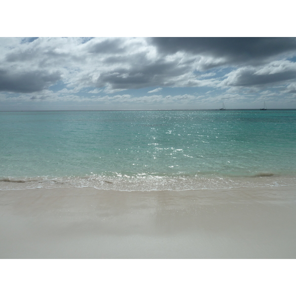 照片 新喀里多尼亚(New Caledonia) 利富岛(Lifou) 卢恩戈尼海滩(Luengoni Beach) 2010-05 43