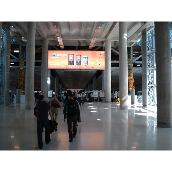 照片 泰国(Thailand) 曼谷(Bangkok) 素万那普机场(Suvarnabhumi Airport) 2007-02 58