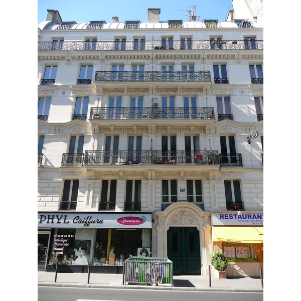 照片 法国(France) 巴黎(Paris) 拉法耶特街(Rue La Fayette) 2007-08 140