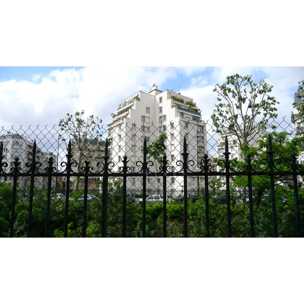 照片 法国(France) 巴黎(Paris) 第十七区(17th Arrondissement) 佩雷尔大道(Boulevard Pereire) 2007-05 55