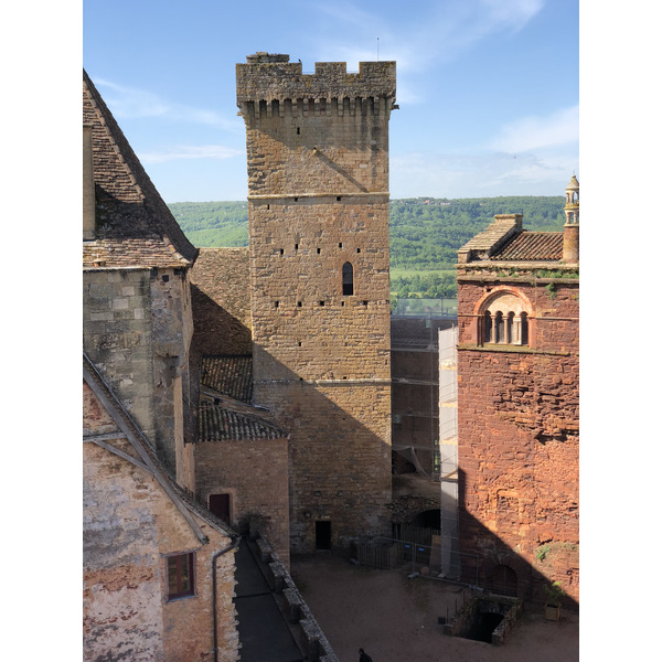 照片 法国(France) 卡斯泰尔诺-布雷特努城堡(Castelnau Bretenoux Castle) 2018-04 38