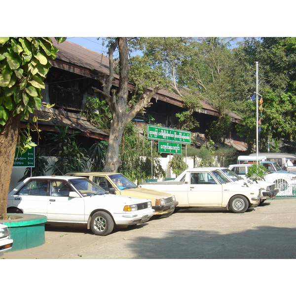照片 缅甸(Myanmar) 仰光(Yangon) 2005-01 223