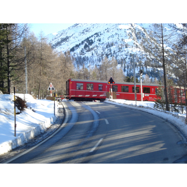 照片 瑞士(Switzerland) 蓬特雷西纳至比安科湖(From Pontresina to Lago Bianco) 2007-01 87