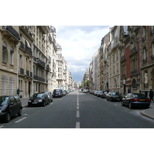 照片 法国(France) 巴黎(Paris) 安培街(Rue Ampere) 2007-06 0