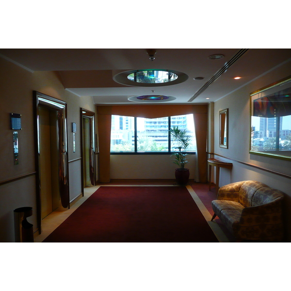 照片 阿联酋(United Arab Emirates) 迪拜(Dubai) 米纳塞亚希艾美酒店(Le Meridien Mina Seyahi Hotel) 2008-11 6