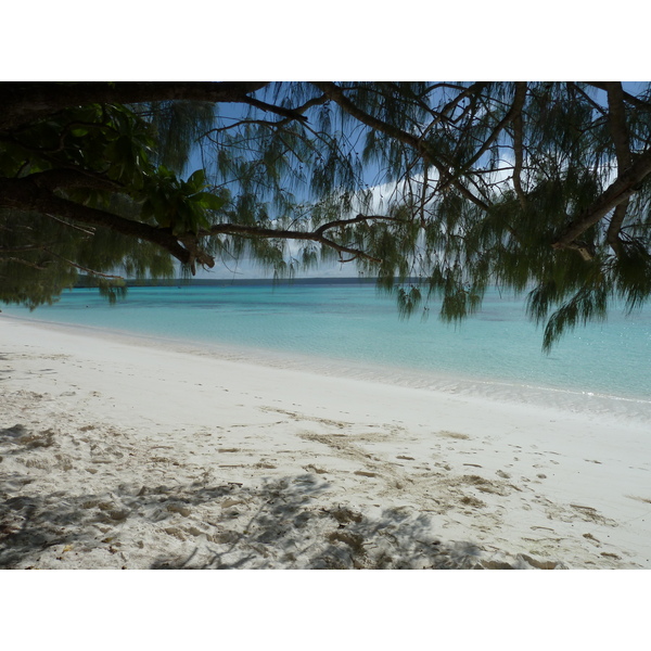 照片 新喀里多尼亚(New Caledonia) 利富岛(Lifou) 卢恩戈尼海滩(Luengoni Beach) 2010-05 29
