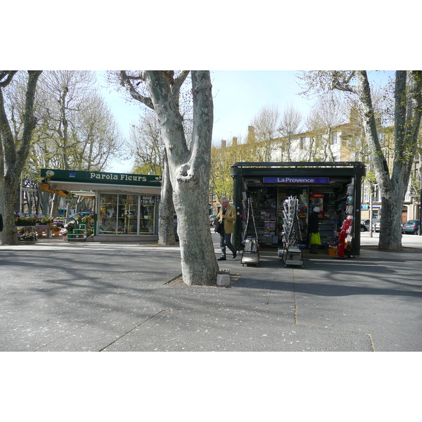 照片 法国(France) 普罗旺斯地区艾克斯(Aix en Provence) 戴高乐将军广场(Place du General de Gaulle) 2008-04 14