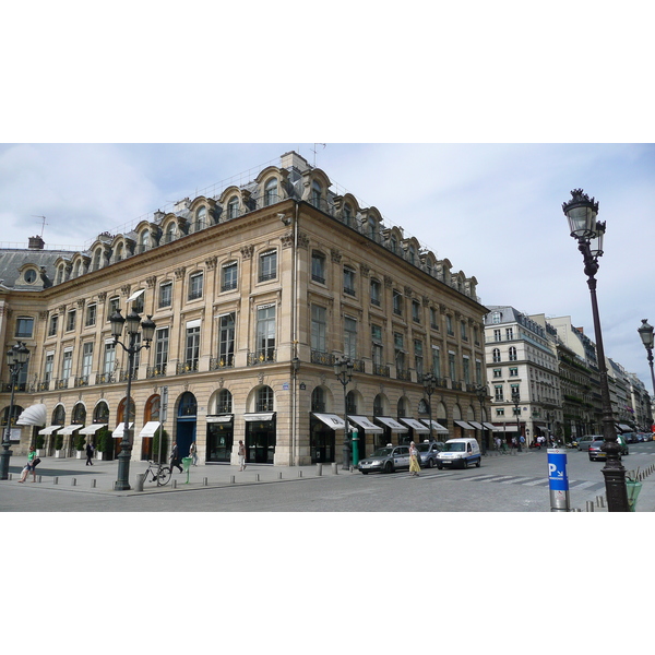 照片 法国(France) 巴黎(Paris) 旺多姆广场(Place Vendome) 2007-07 30