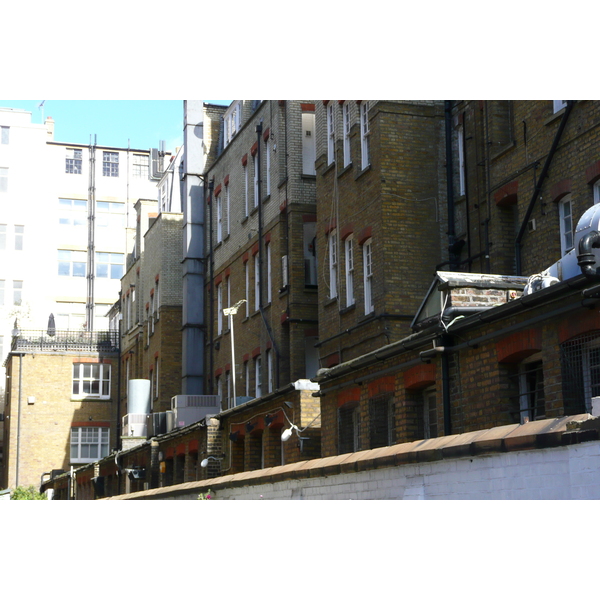 照片 英国(United Kingdom) 伦敦(London) 布朗哈特花园(Brown Hart Gardens) 2007-09 8