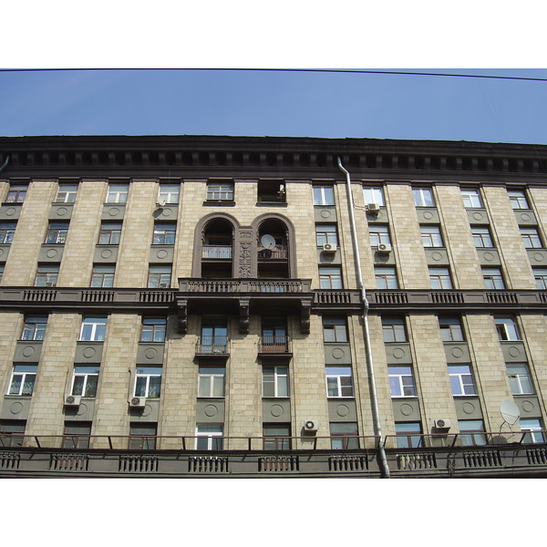 照片 俄罗斯(Russia) 莫斯科(Moscow) 特维尔大街(Tverskaya Street) 2005-04 150