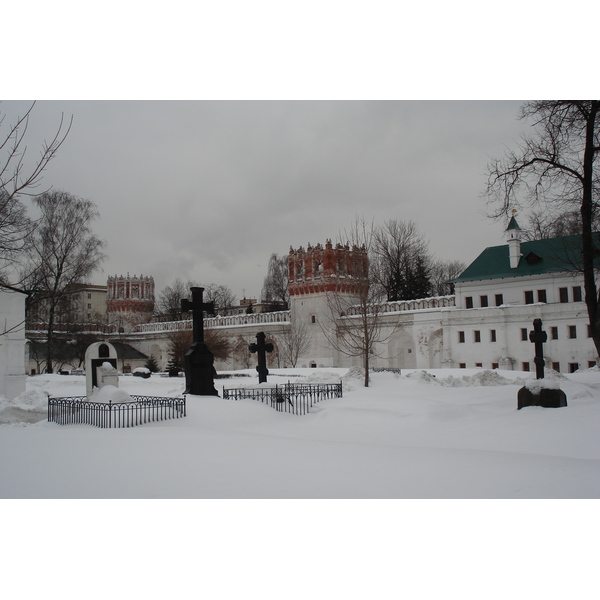 照片 俄罗斯(Russia) 莫斯科(Moscow) 新圣女修道院及公墓(Novodevichy Convent and Cemetery) 2006-03 5