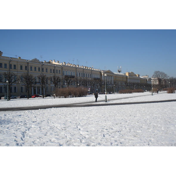 照片 俄罗斯(Russia) 圣彼得堡(St Petersburg) 战神广场(Marsovo Pole) 2006-03 8