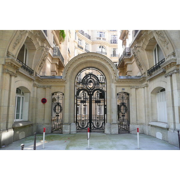 照片 法国(France) 巴黎(Paris) 尼尔大街(Avenue Niel) 2007-06 28