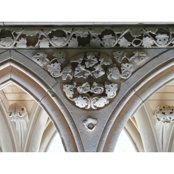 照片 法国(France) 圣米歇尔山(Mont St Michel) 圣米歇尔山修道院回廊(Mont St Michel Abbey Cloister) 2010-04 31