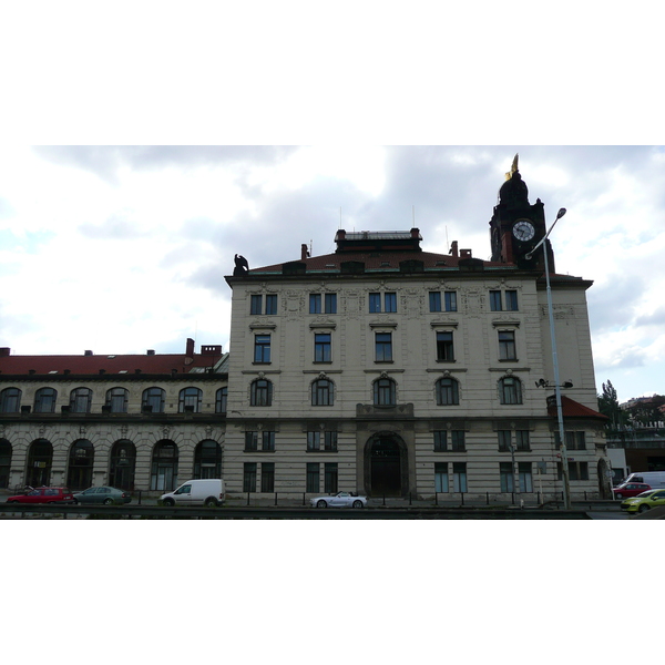 照片 捷克(Czech Republic) 布拉格(Prague) 威尔逊大街(Wilsonova) 2007-07 19