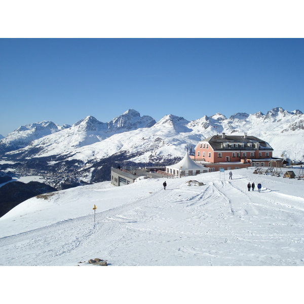 照片 瑞士(Switzerland) 穆奥塔斯穆拉格尔(Muottas Muragl) 2007-01 72