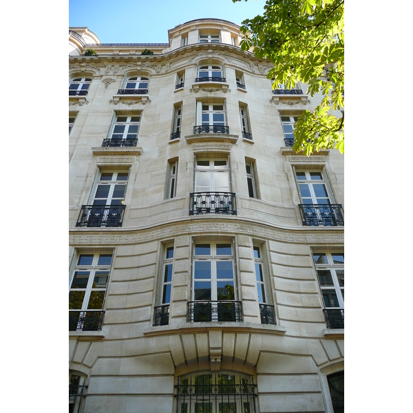 照片 法国(France) 巴黎(Paris) 奥什大街(Avenue Hoche) 2007-09 10