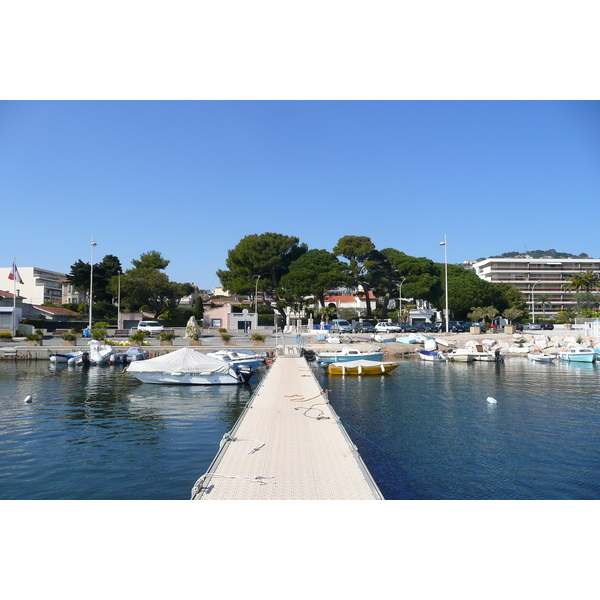 照片 法国(France) 戛纳(Cannes) 加扎涅尔海滩(Plage Gazagnaire) 2008-03 24