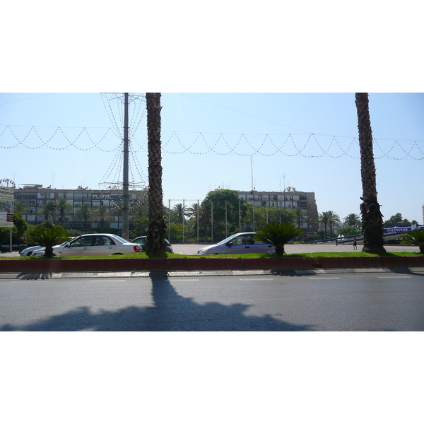 照片 以色列(Israel) 特拉维夫(Tel Aviv) 伊本·加比罗尔街(Ibn Gvirol Street) 2007-06 14